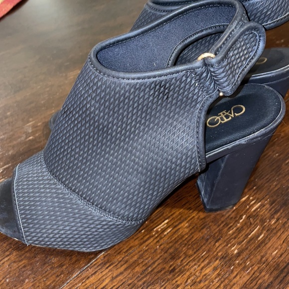 Women’s 8.5 Black 4 inch open toe heels. Great used condition. - Picture 5 of 11